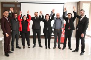 Açılış konuşmasını yapan, basın sözcüsü ve Milletvekili adayı Muhammet Emre