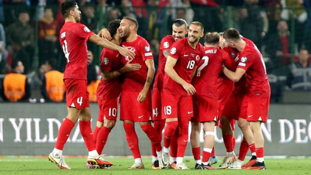 Türkiye, Letonya’yı 4-0 yenerek EURO 2024’e katılmayı garantiledi
